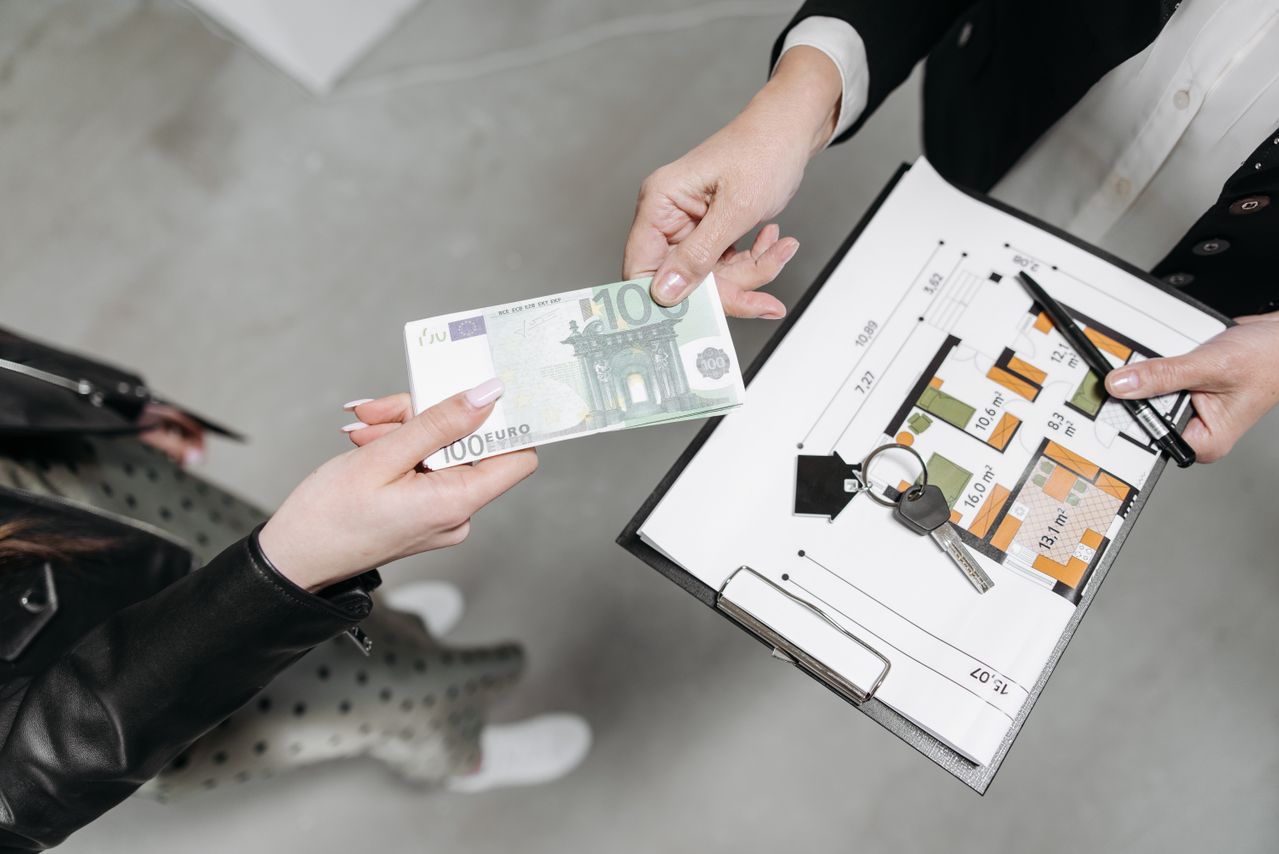 Comment négocier efficacement le prix d'un bien sans braquer le vendeur ?